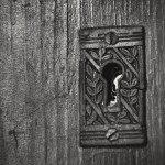 key-hole-bw